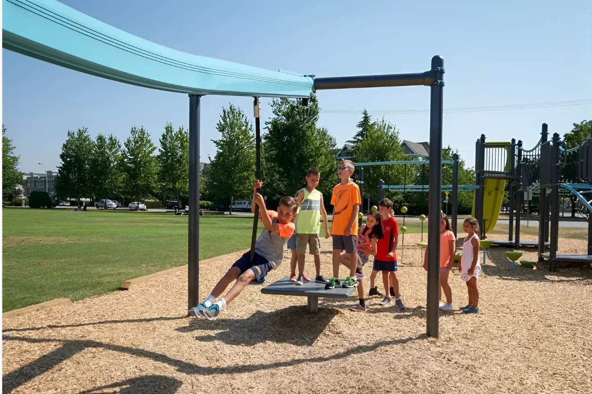 What decide the size of a playground?